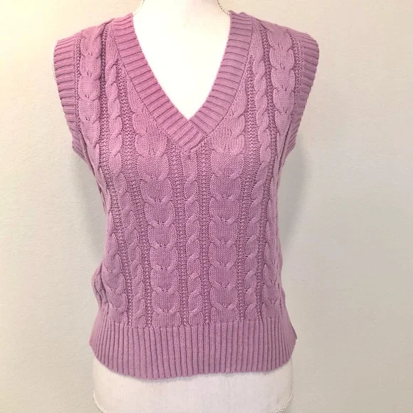 Hooked Up Sweater Vest - Picture 1 of 6